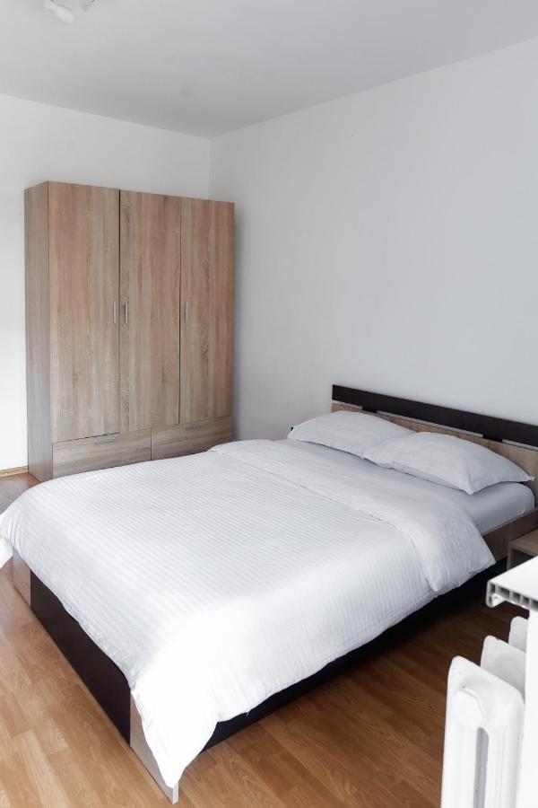 Bta Apartment Manastur Клуж-Напока Екстериор снимка